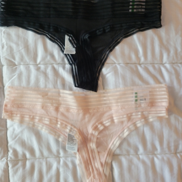 CALVIN KLEIN BRAND NEW SET OF TWO THONGS SIZE L - Picture 4 of 11